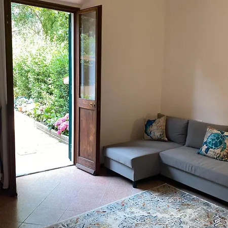 Le Petit Jardin Center דירה *