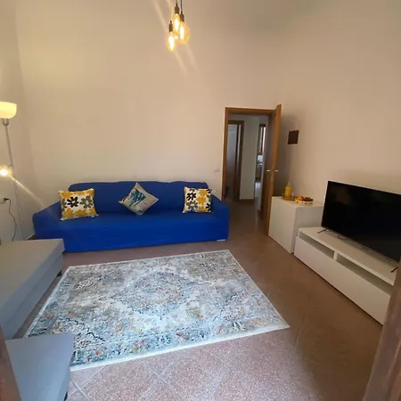Le Petit Jardin Center Апартаменты
